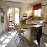 Agence Jf Immo - Spacieuse 8 Pers Avec Piscine Privee Proche Des Plages V0475 * 비아스