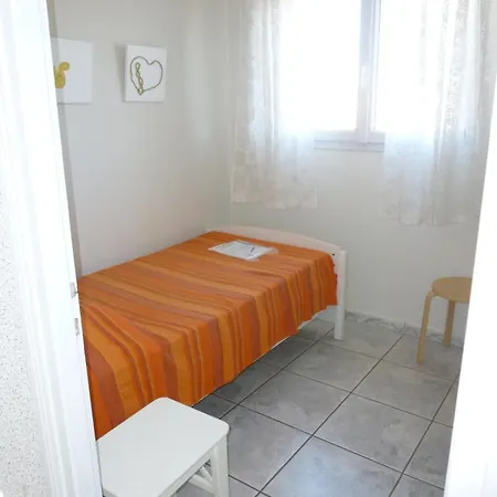 Agence Jf Immo - Spacieuse 8 Pers Avec Piscine Privee Proche Des Plages V0475