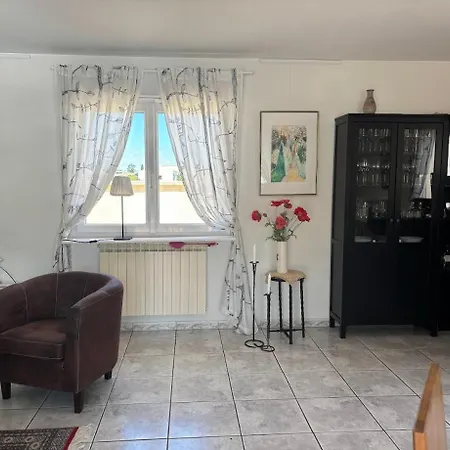 Agence Jf Immo - Spacieuse 8 Pers Avec Piscine Privee Proche Des Plages V0475 Vias